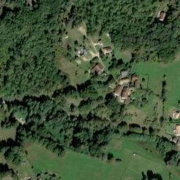 Vue satellite de Parking nuit — Saint-Germain-du-Salembre à Saint-Germain-du-Salembre