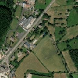 Vue satellite de Aire de repos à Queyrières à Queyrières