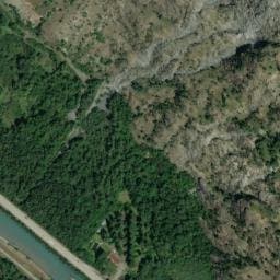 Vue satellite de Camping Le Vernis à Le Bourg-d'Oisans