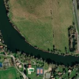 Vue satellite de CAMPING de mon Village de Saint-Médard-de-Guizières à Coutras