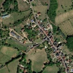 Vue satellite de Toilettes et point d'eau à Cressensac-Sarrazac