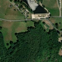 Vue satellite de Camping municipal de la Châtaigneraie à Camps-Saint-Mathurin-Léobazel