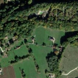 Vue satellite de Camping Le Vézère Périgord à Les Eyzies