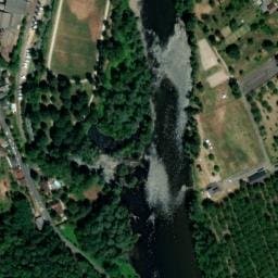 Vue satellite de Aire de camping-car à Beaulieu-sur-Dordogne (2) à Beaulieu-sur-Dordogne