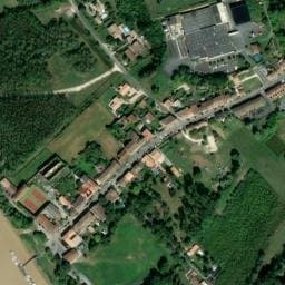 Vue satellite de Aire de stationnement de Cubzac-les-Ponts à Cubzac-les-Ponts