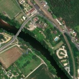 Vue satellite de Aire de camping-car à Les Eyzies à Les Eyzies