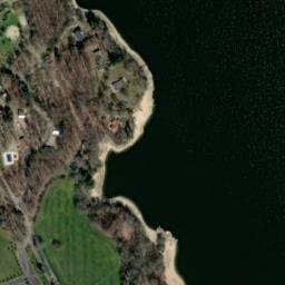 Vue satellite de Camping des Rives du Lac à Lacapelle-Viescamp