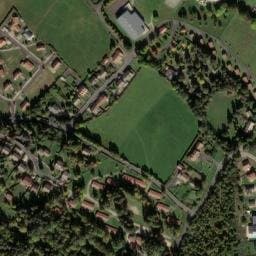 Vue satellite de Camping de la Piscine à Le Malzieu-Ville