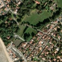 Vue satellite de Aire de stationnement de Taussat à Lège-Cap-Ferret