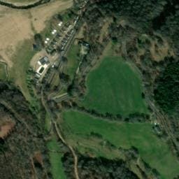 Vue satellite de Aire de camping-car à Campouriez à Campouriez