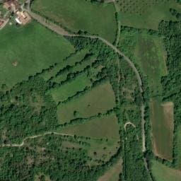 Vue satellite de Aire communale de accuil Boissières à Calamane