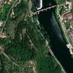 Vue satellite de Toilettes publiques du Pont Valentré à Cahors