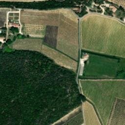 Vue satellite de Aire de camping-car à Rousset-les-Vignes à Rousset-les-Vignes