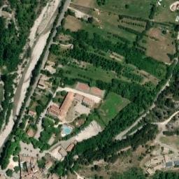 Vue satellite de Aires de stationnement camping-cars Rémuzat à Rémuzat