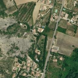 Vue satellite de Aire de camping-cars Privée La Charrette Bleue à Aubres