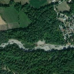 Vue satellite de Camping Caravaneige de La Blanche** à Seyne