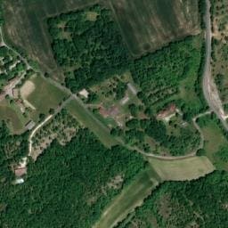 Vue satellite de Camping à la ferme (2) à Le Montat