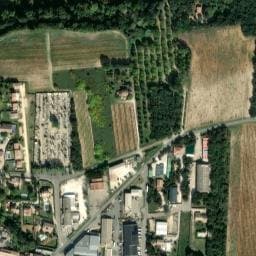 Vue satellite de Aire de vidange – Camping-Cars de Suze la Rousse à Sainte-Cécile-les-Vignes