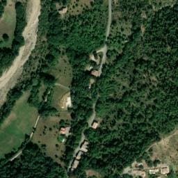 Vue satellite de Aire de camping-car à Hautes-Duyes à Hautes-Duyes