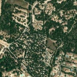 Vue satellite de Domaine naturiste de Bélézy à Crillon-le-Brave