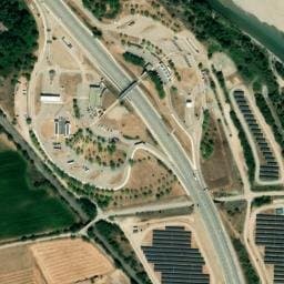 Vue satellite de Aire de camping-car à Volonne (3) à Volonne