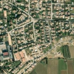 Vue satellite de Aire de camping-car de la cave coopérative de Laudun-Chusclan à Laudun-l'Ardoise