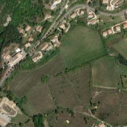 Vue satellite de Aire de service et de stationnement camping-car de Banon à Saumane