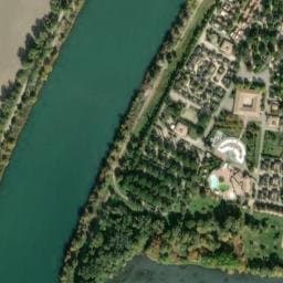 Vue satellite de Campéole L'ile des Papes à Villeneuve-lès-Avignon