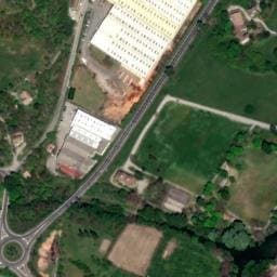 Vue satellite de Aire Camping-Car Park Avèze, Le Pont Vieux à Aulas