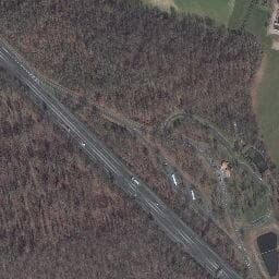 Vue satellite de Aire de Lacourt Saint-Pierre à Finhan