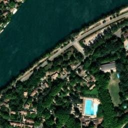 Vue satellite de Camping Bagatelle à Villeneuve-lès-Avignon