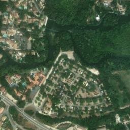 Vue satellite de Camping La Sorguette à L'Isle-sur-la-Sorgue