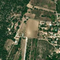 Vue satellite de Aire naturelle Cabrières-d'Avignon à Fontaine-de-Vaucluse