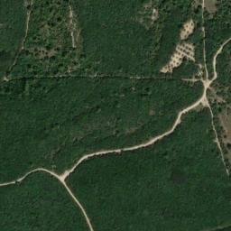 Vue satellite de Bivouac à Vic-le-Fesq à Vic-le-Fesq