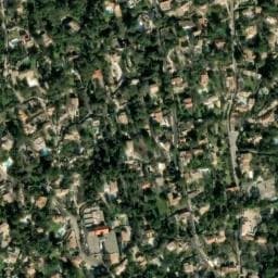 Vue satellite de Aire Camping-car Nîmes - Chemin de Russan à Marguerittes