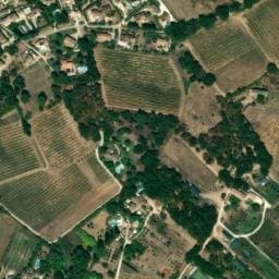 Vue satellite de Camping Les Boudougnes à Oppède
