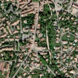 Vue satellite de Aire de camping-car à Saint-Martin-de-Londres à Saint-Martin-de-Londres