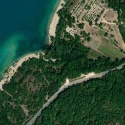 Vue satellite de Camping à la Ferme du Maunard à Les Salles-sur-Verdon