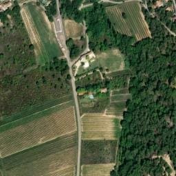 Vue satellite de Aire de repos à Peypin-d'Aigues à Peypin-d'Aigues