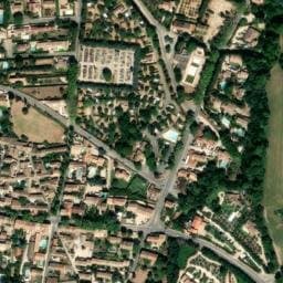 Vue satellite de Camping municipal des Romarins à Les Baux-de-Provence