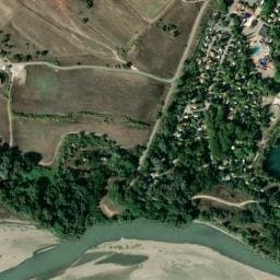 Vue satellite de Camping-village Le Val de Durance à Cadenet