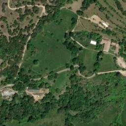 Vue satellite de Camping à Courmes à Courmes