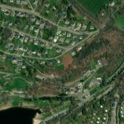 Vue satellite de Aire naturelle de camping (2) à Nages