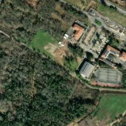 Vue satellite de Aire Camping-car Montauroux, Lac de Saint-Cassien à Callian