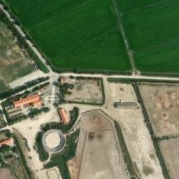 Vue satellite de Parking nuit — Saintes-Maries-de-la-Mer à Saintes-Maries-de-la-Mer