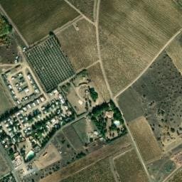 Vue satellite de CAMPING LES CLAIRETTES à Adissan