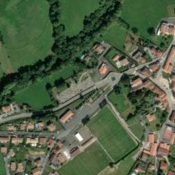 Vue satellite de Aire de camping-car à Guiche à Guiche