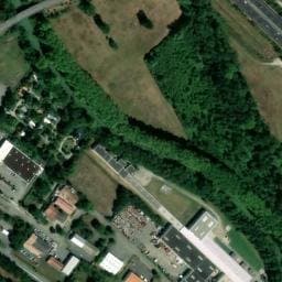 Vue satellite de Les Peupliers à Pouze