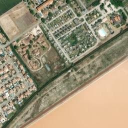 Vue satellite de Camping Les Bois Flottés de Camargue à Port-Saint-Louis-du-Rhône