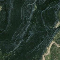 Vue satellite de Point d'eau de la grotte du Cerf à Allauch